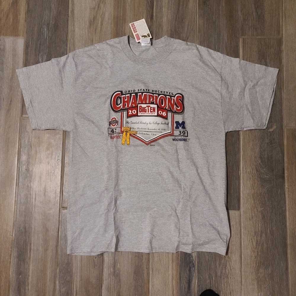 2006 New With tags Ohio State vs Michigan Football Gold Pants T Shirt